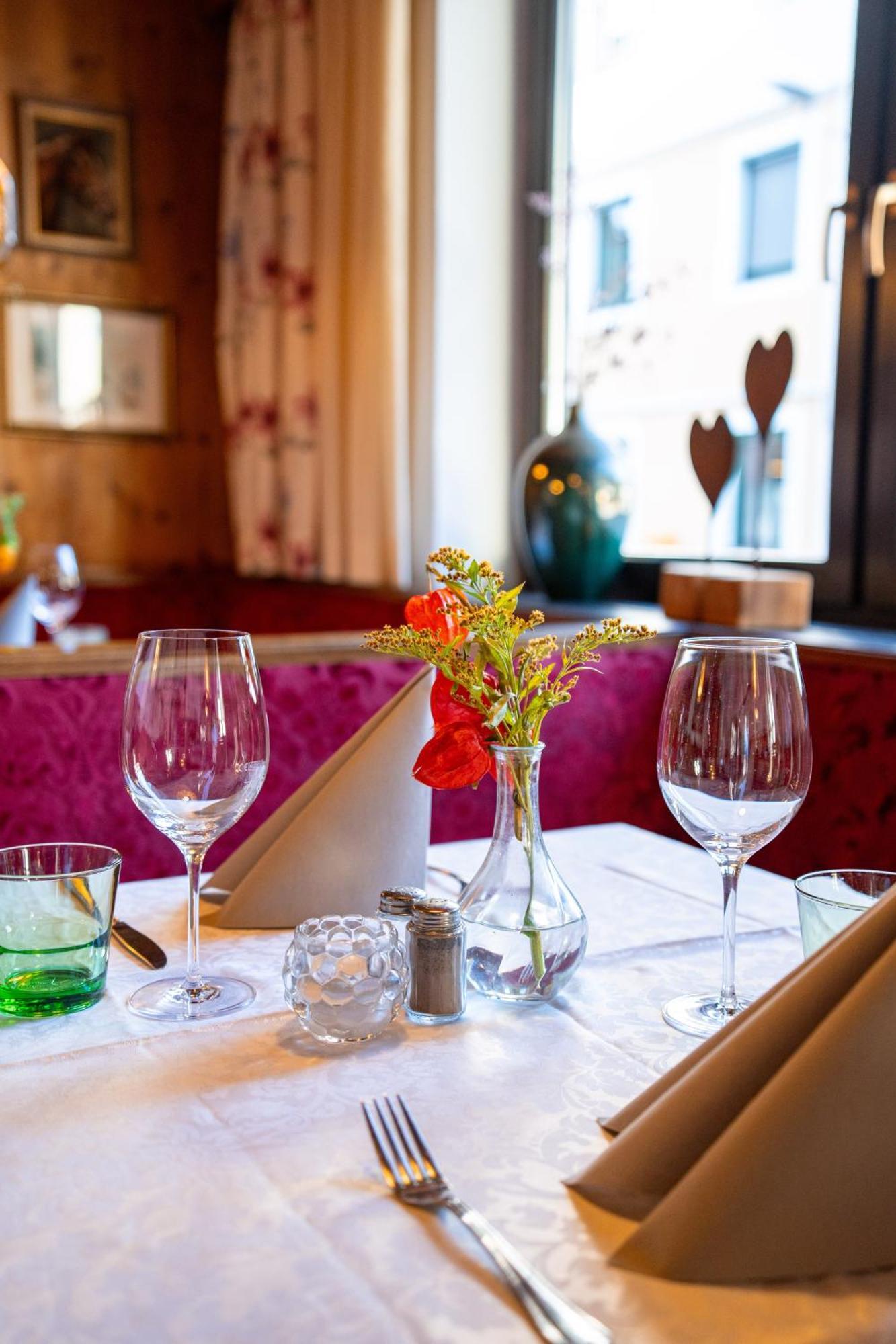 Hotel Mesnerwirt ヴェステンドルフ エクステリア 写真