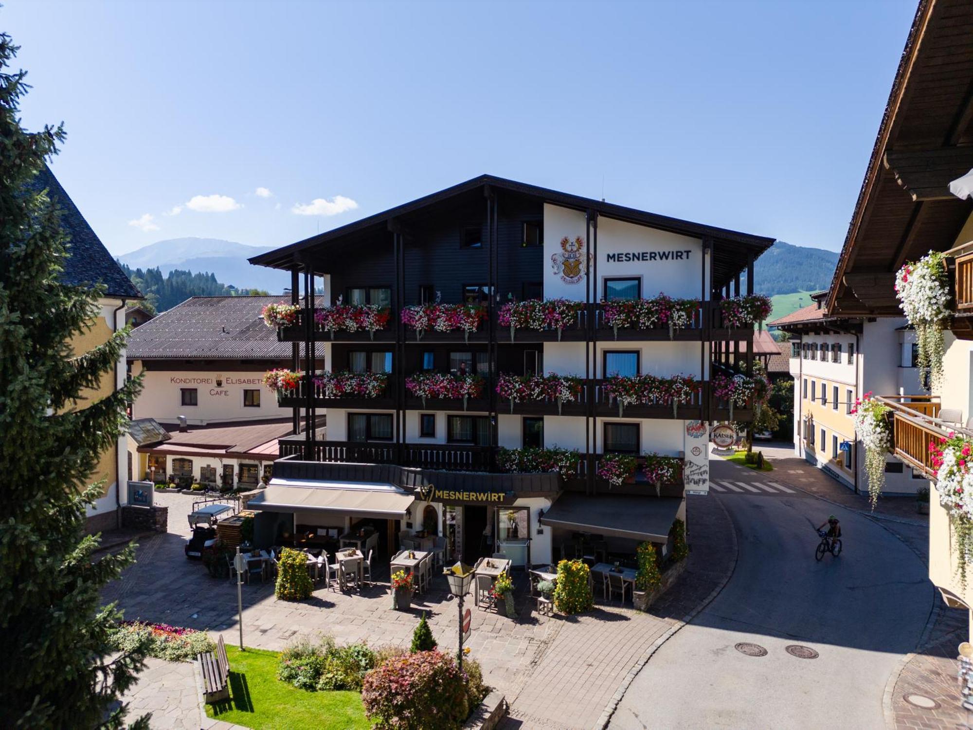 Hotel Mesnerwirt ヴェステンドルフ エクステリア 写真