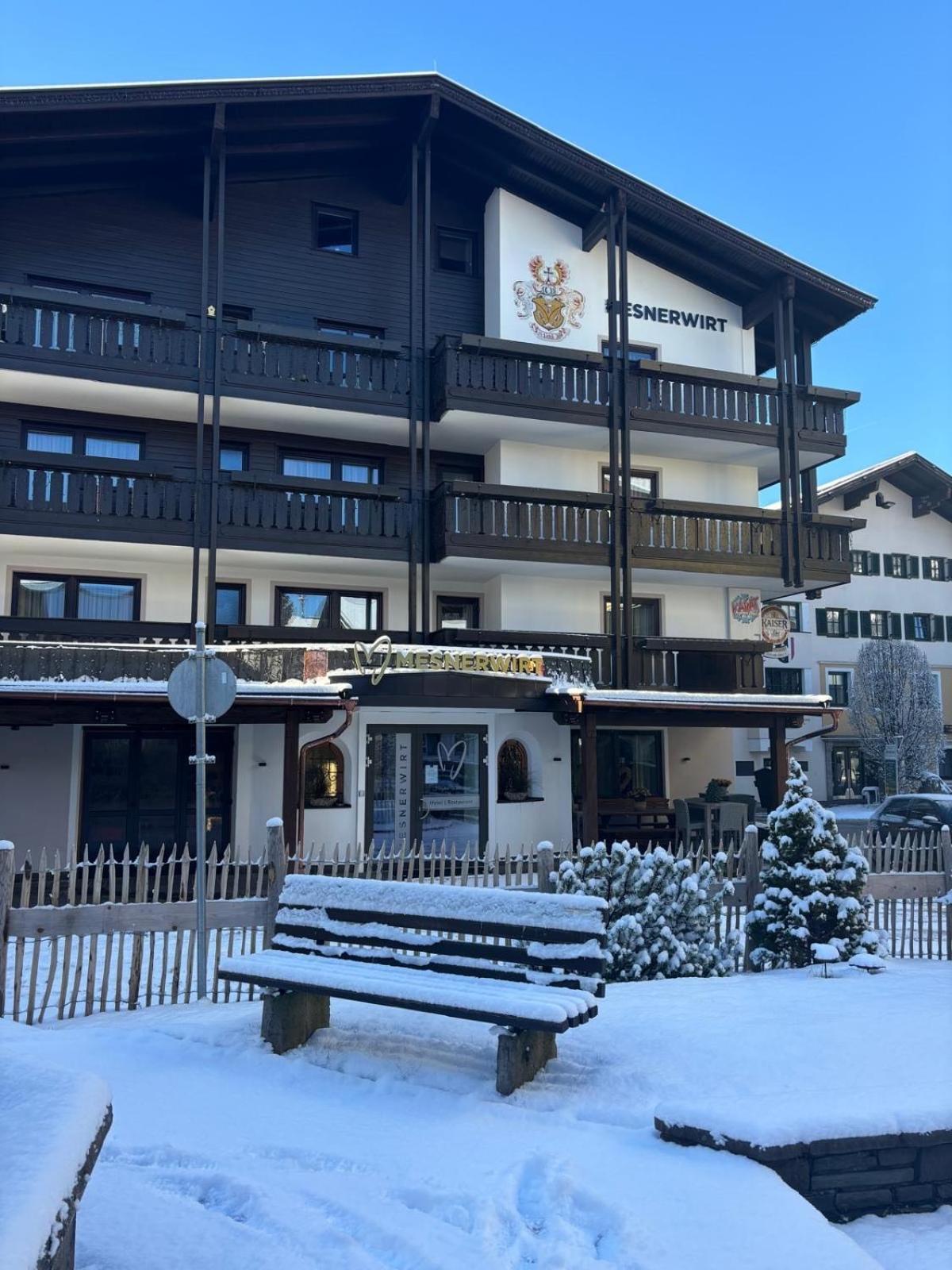 Hotel Mesnerwirt ヴェステンドルフ エクステリア 写真