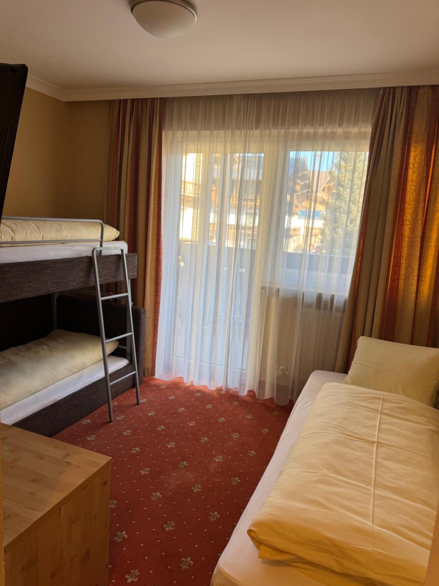 Hotel Mesnerwirt ヴェステンドルフ エクステリア 写真